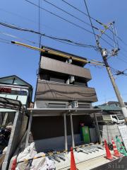 南海本線湊駅まで徒歩8分