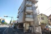 西鉄天神大牟田線高宮駅まで徒歩15分