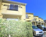 市川ガーデンヴィラA棟