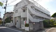 京王相模原線京王堀之内駅まで徒歩9分