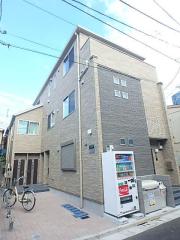 ファミーユ要町