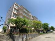 地下鉄西神・山手線西神中央駅まで徒歩15分