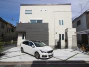 K HOUSE