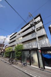 阪神本線甲子園駅まで徒歩6分