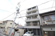 ＪＲ山陽本線岡山駅まで徒歩25分