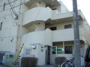 京王相模原線京王堀之内駅まで徒歩8分