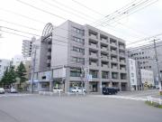 地下鉄東西線バスセンター前駅まで徒歩1分