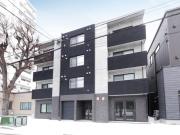 maison Riel学園前