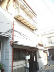 阪急宝塚線庄内駅まで徒歩18分