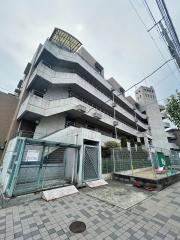 地下鉄西神・山手線大倉山駅まで徒歩10分