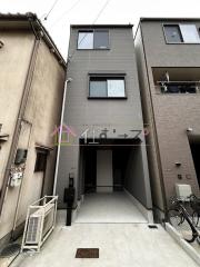 大阪市住吉区万代六丁目 築浅戸建