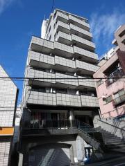 東京メトロ丸ノ内線四谷三丁目駅まで徒歩3分
