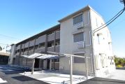 ＪＲ中央線八王子駅までバス約20分 徒歩2分