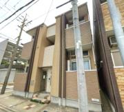 ロイヤルクレスト天塚町