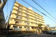 広島電鉄宮島線楽々園駅まで徒歩14分