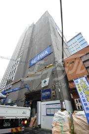 地下鉄四つ橋線四ツ橋駅まで徒歩10分