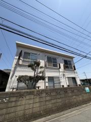 京王線百草園駅まで徒歩6分