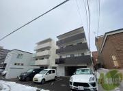 札幌市電西線９条旭山公園通駅まで徒歩10分