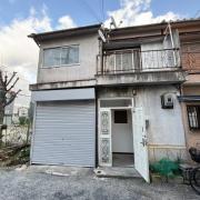 大久保町車庫付きテラス