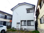 東本町2丁目貸家