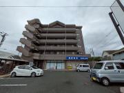 小田急小田原線秦野駅まで徒歩16分