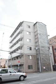 ＪＲ山陰本線二条駅まで徒歩12分