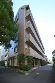 京王線上北沢駅まで徒歩9分