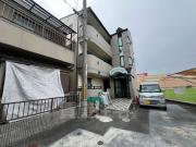 京阪本線枚方市駅までバス約12分 徒歩5分