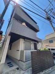 京急本線花月総持寺駅まで徒歩1分