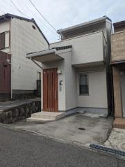 本宮二丁目貸家