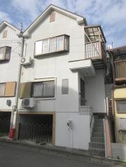 川田御出町貸家