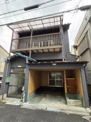 東大阪市六万寺町2-1-16 貸家