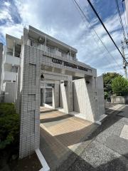 ＪＲ根岸線新杉田駅まで徒歩14分