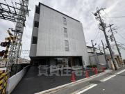 ソフィア墨染駅前
