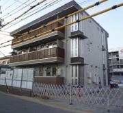 ラルジュ高峯町A