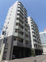 地下鉄七隈線渡辺通駅まで徒歩7分