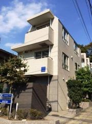 東京メトロ日比谷線広尾駅まで徒歩4分