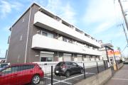 シャーメゾン前川