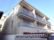 リヴェール岡本