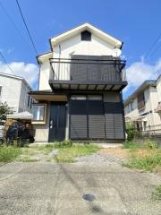 八王子市泉町貸家