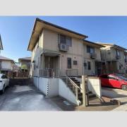 リビングタウン岩崎台 B