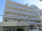 京急本線横須賀中央駅まで徒歩9分