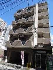 西鉄天神大牟田線西鉄福岡（天神）駅まで徒歩5分