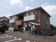 小田急小田原線伊勢原駅まで徒歩15分