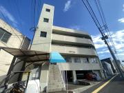 広島電鉄宇品線日赤病院前駅まで徒歩11分