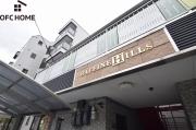 RAFFINE HILLS