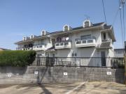 近鉄京都線高の原駅までバス約7分 徒歩6分