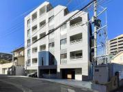 西鉄天神大牟田線西鉄平尾駅まで徒歩8分