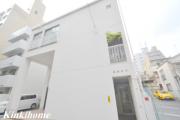 広島電鉄皆実線比治山橋駅まで徒歩4分