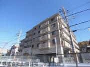 近鉄難波・奈良線富雄駅まで徒歩4分